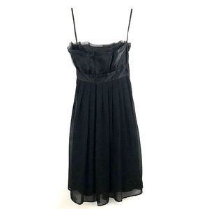 White House Black Market Size 0 Holiday Dress